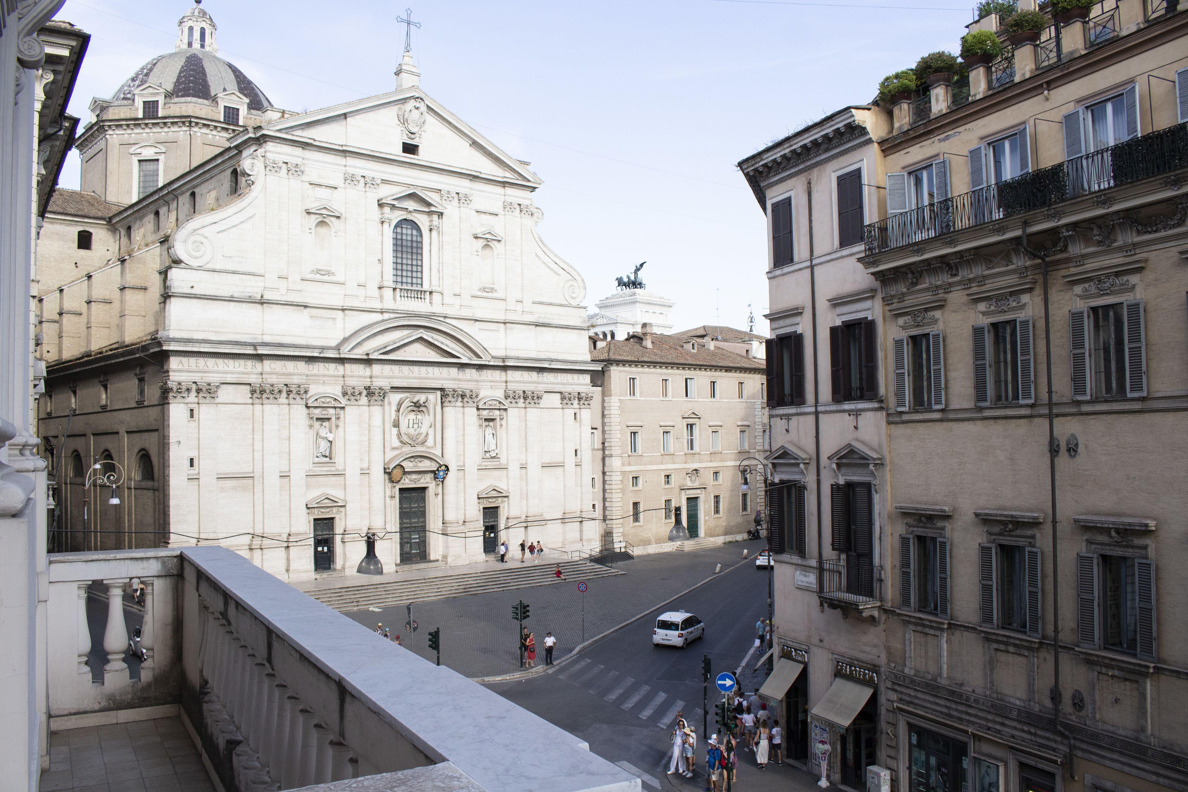 Le Quattro Dame Luxury Suites — Foto’s 1